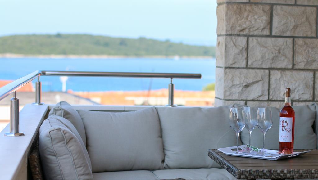 Apartments Jadranka 로비스테 외부 사진